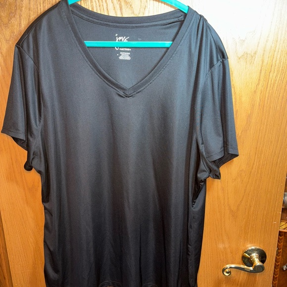 Just My Size Black V-Neck Tee - Picture 1 of 3